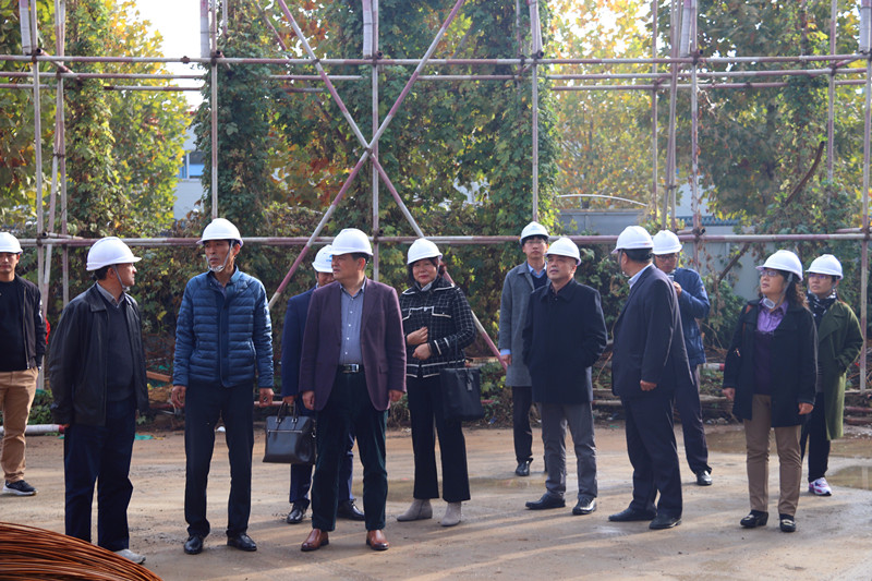 2018青島市重點(diǎn)工程勞動(dòng)競(jìng)賽暨“查保促”活動(dòng)在中建聯(lián)合東郭莊項(xiàng)目開(kāi)展(圖4)