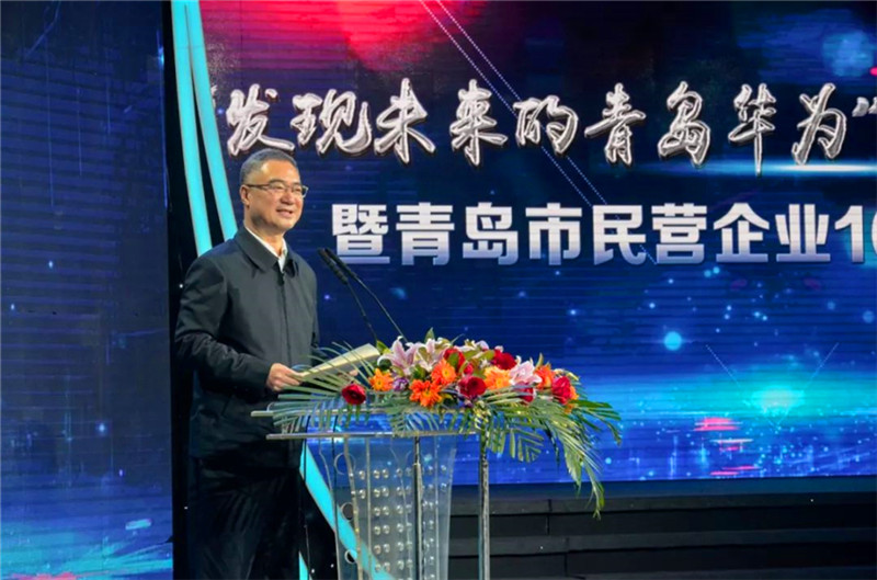 德才榮譽紀(jì)：德才集團旗下德才裝飾、中建聯(lián)合雙雙入選青島市民營企業(yè)100強榜單(圖1)