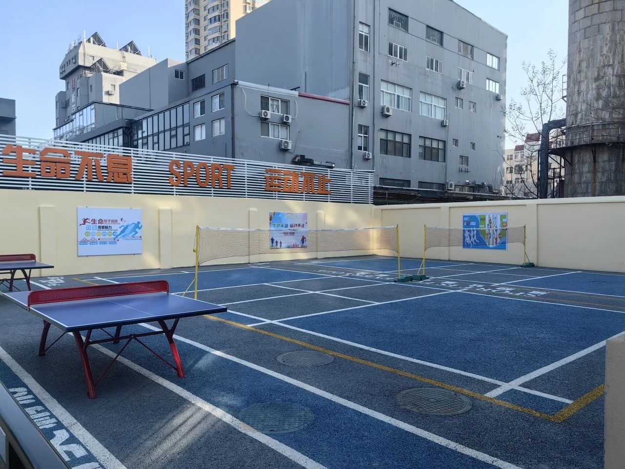 青島市城市更新和城市建設(shè)總指揮部對(duì)中建聯(lián)合市南區(qū)金湖路海洋特色街區(qū)項(xiàng)目開(kāi)展觀摩(圖10)